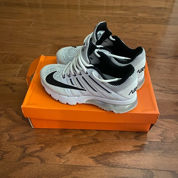 Nike Air Max Excellerate 4 size 6.5 - Picture 1 of 5
